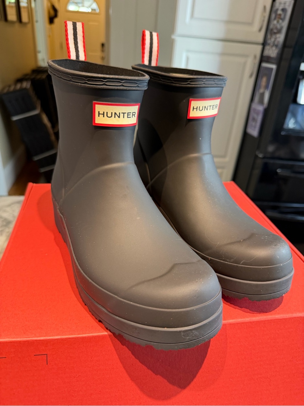 Hunter Black Short Women’s Rain Boots - Picture 8 of 9